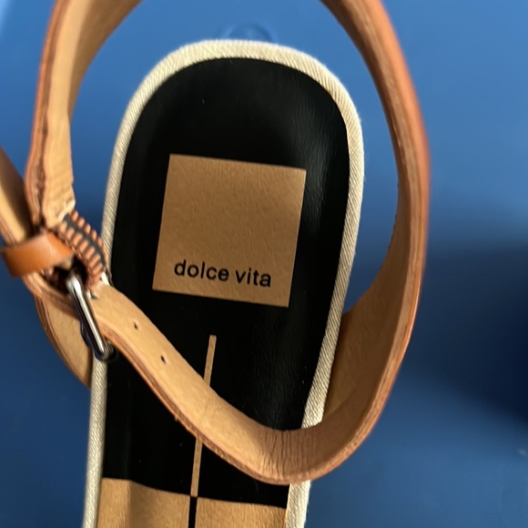 Women’s 3” Dolce Vita Cow Print Heels NWOT - Picture 2 of 7